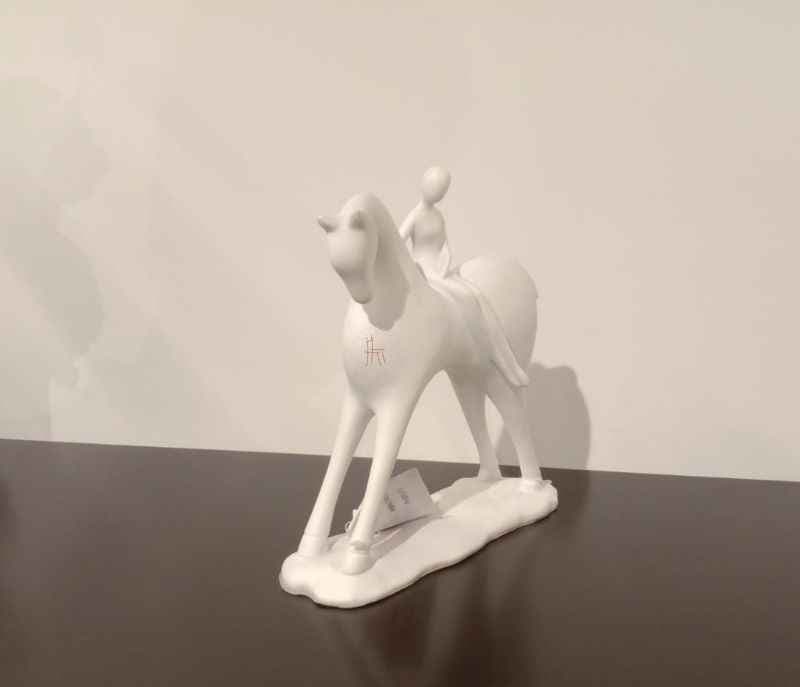 U-RA-213 Lady on Horse Statue Figurine | Home Decor