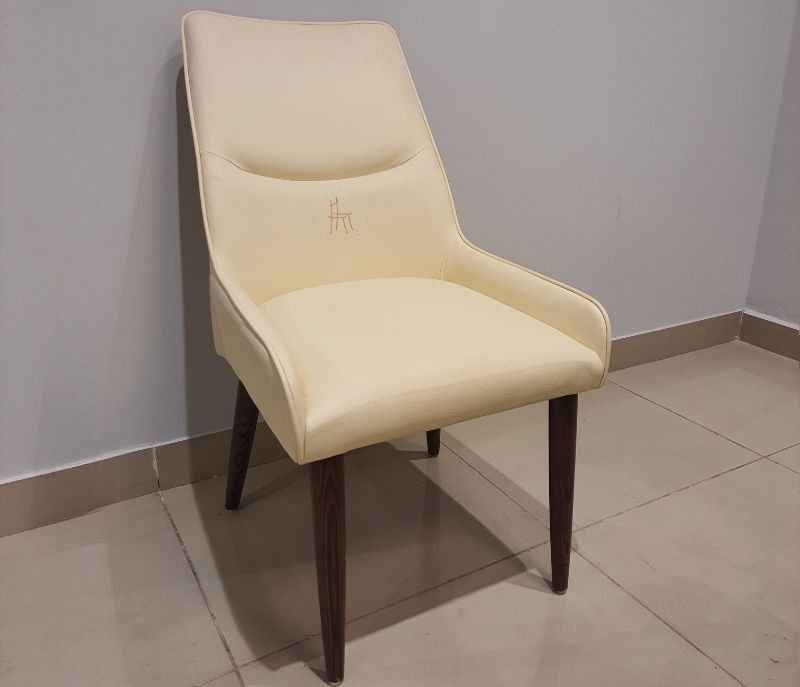 Candy / DC 375 dining  chairs