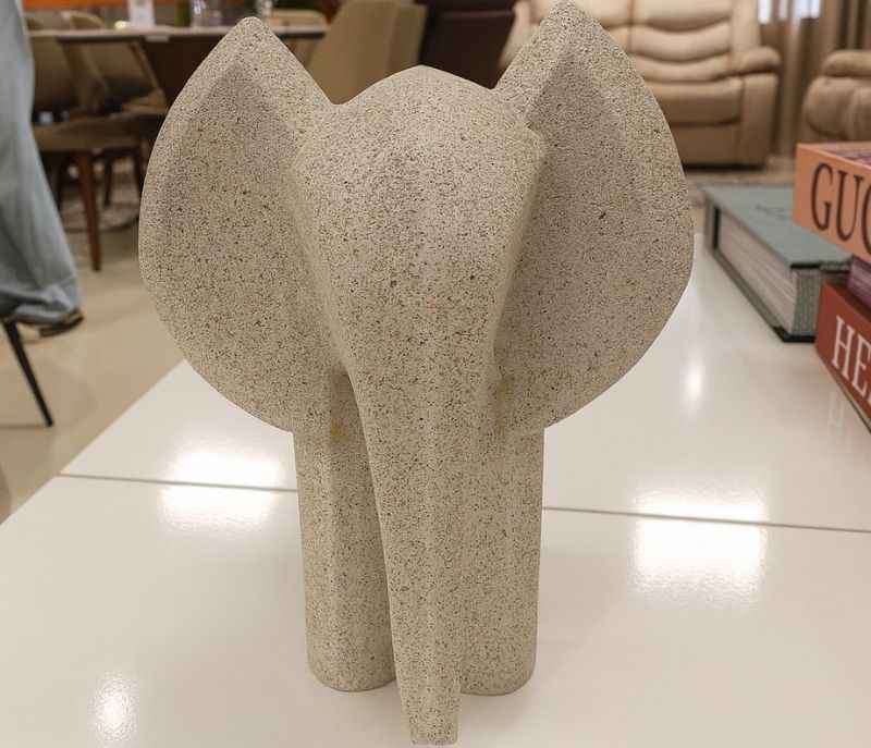 YH-SH-170 Elephant Statue African aesthetic  with contemporary architectural style