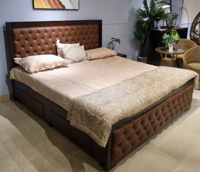 Image 2 for Chester Button Cot King With Box Storage (WF OTD)