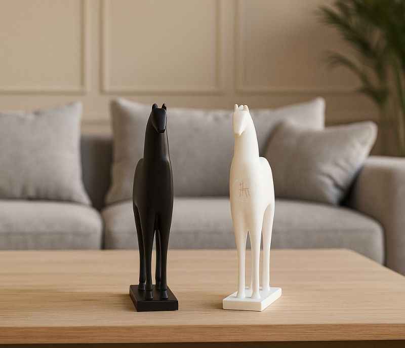 YH-CRA-130 A/B White and Black Ceramic Horse Figurines