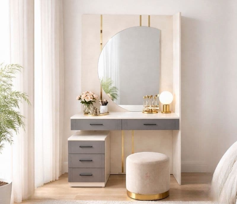 Image 8 for 45005 Bedroom Set King Size 72x78 With Hydraulic Storage + Dresser 2 Bed Side Table + 6 Door Wardrobe (KORA OTD)