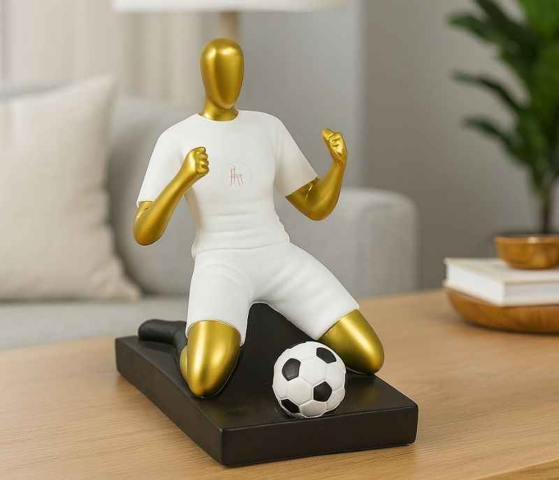 RRA-17 A/B Football Player Statue Decorative Showpiece for Home, Living Room