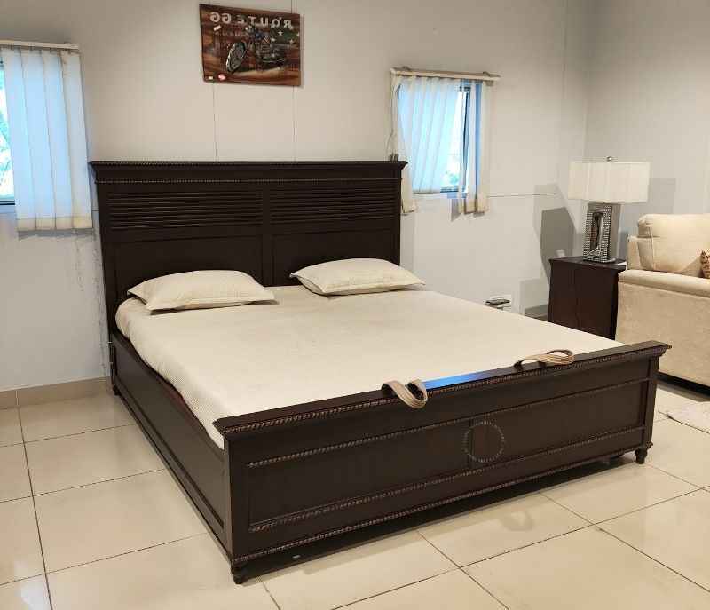 Image 2 for Groove Cot 72X78 Box With Hydraulic Storage (BTm OTD)