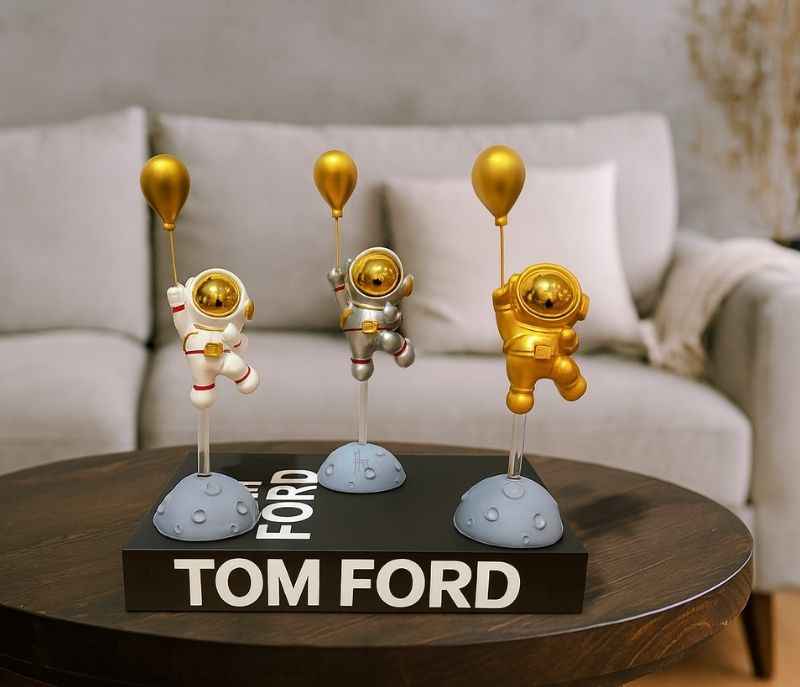 G-RA-01 A/B/C Astronaut Balloon Decor Piece