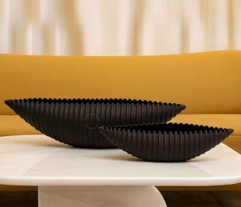 YH-RA-19/20 Obsidian Flow Resin Bowl