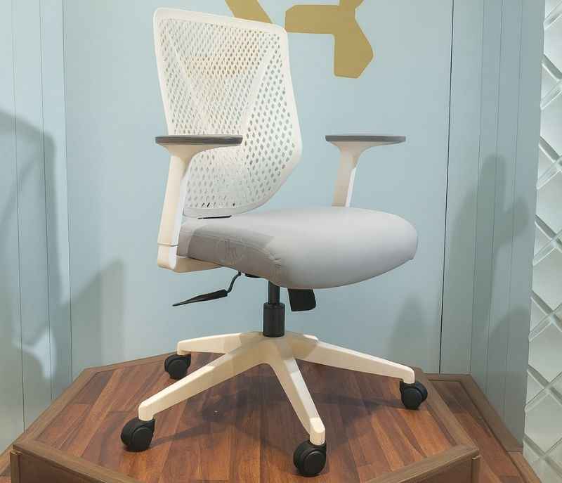 Image 2 for Leo White Mesh Office Chair Adjustable Height  Revolving Study Work from Home Chair Computer Desk Chair