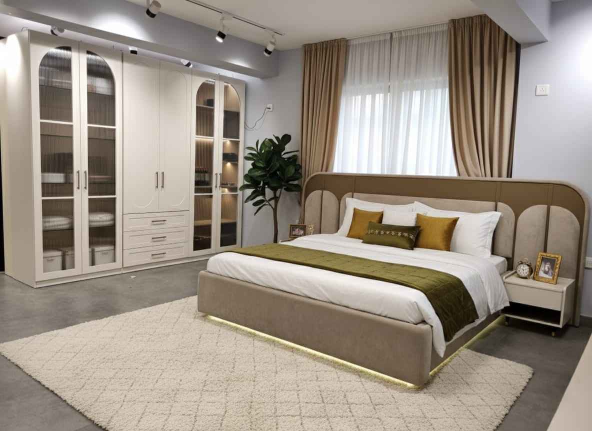 45006 Bedroom Set (BTM)