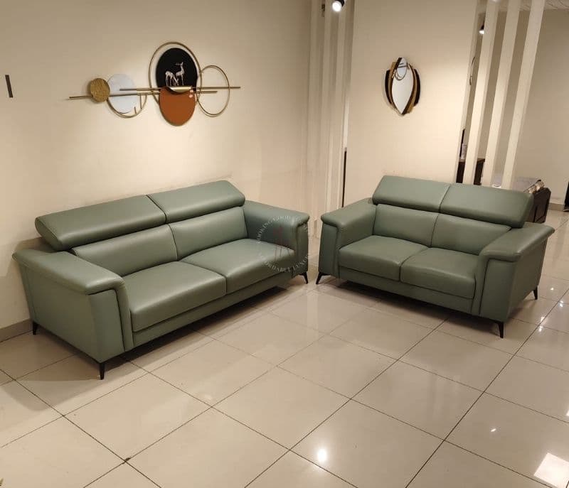 Image 2 for Douglas Sofa (BSK)(HYD)(BTM)(CP)