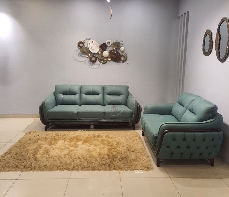 Moulded chester (BTM)