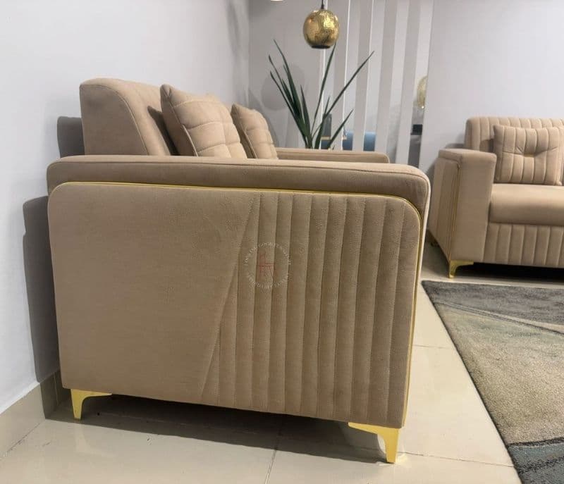 Image 8 for New Oreo Sofa (BWD)