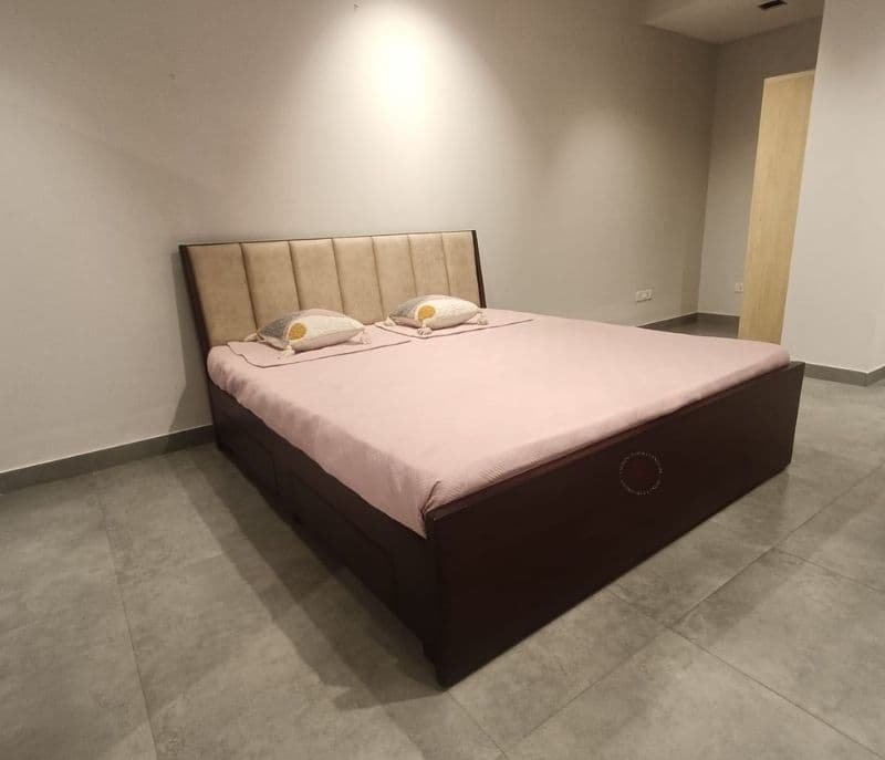 Image 2 for Cushion Patti Cot (EC)