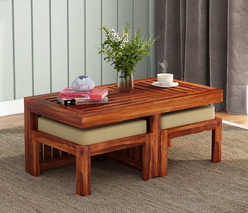 Classic  Center Table With Stools (Honey Finish)