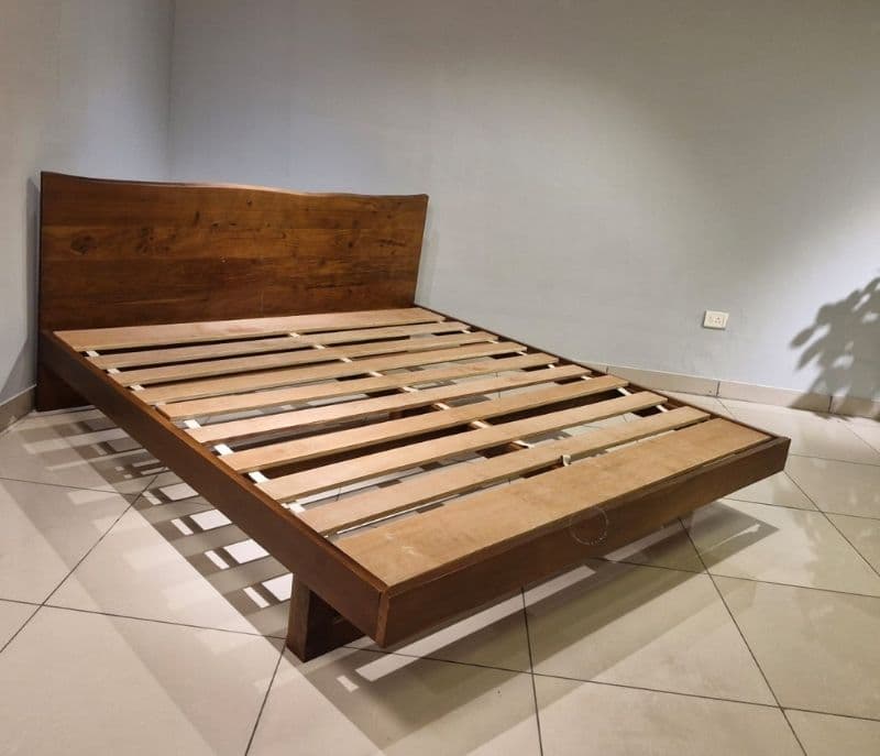 Image 5 for Live Edge Cot (WH)