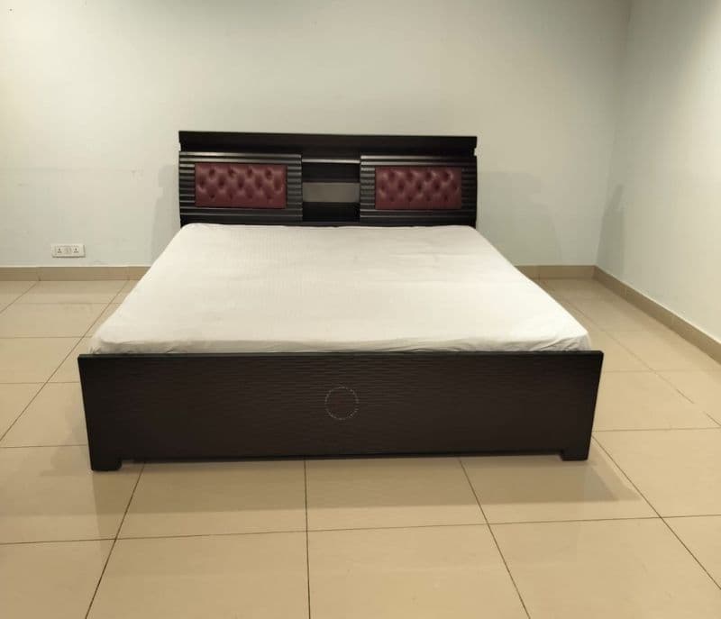 Image 2 for Bahubali Cot (BSK)