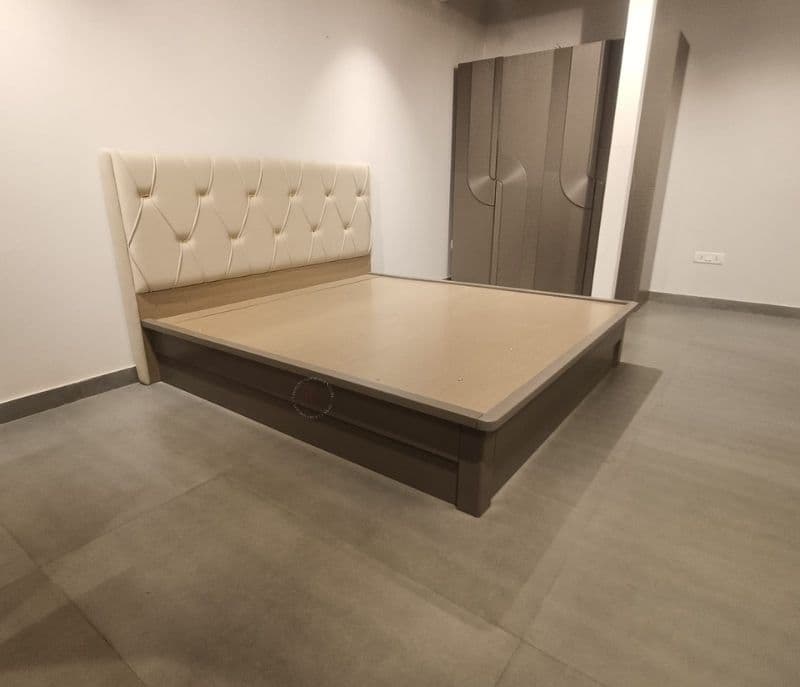 Image 7 for 21004 Cot (EC)