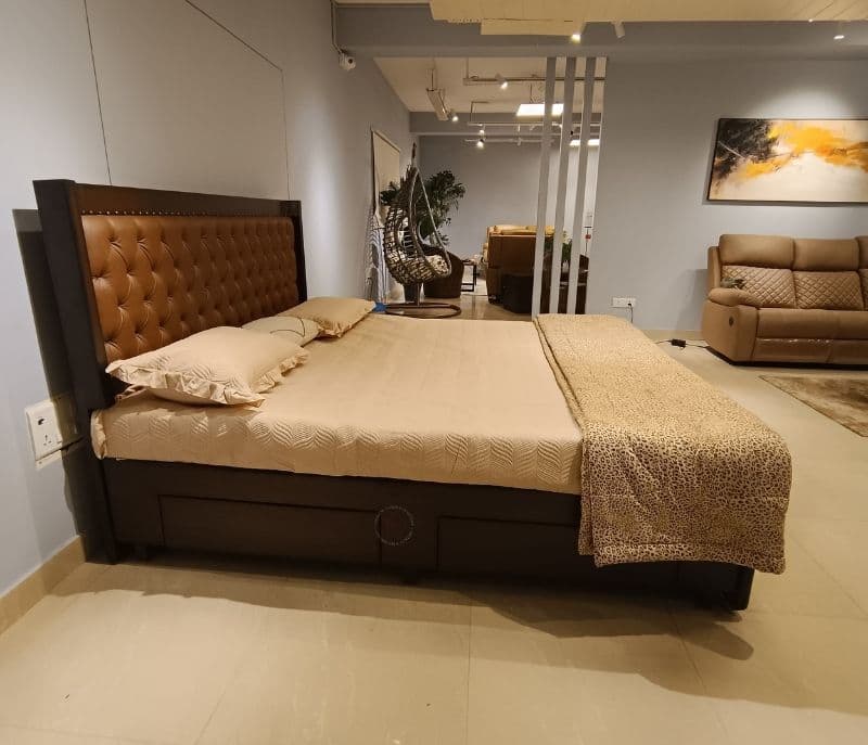 Image 4 for Chester Cot (WF)