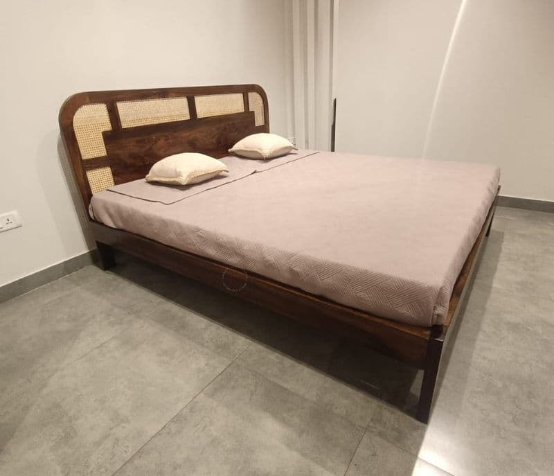 Image 2 for Surano Cane Cot (EC)