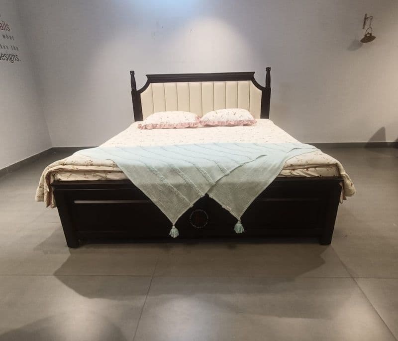 Image 2 for Pillar Cot (EC)(KORA)