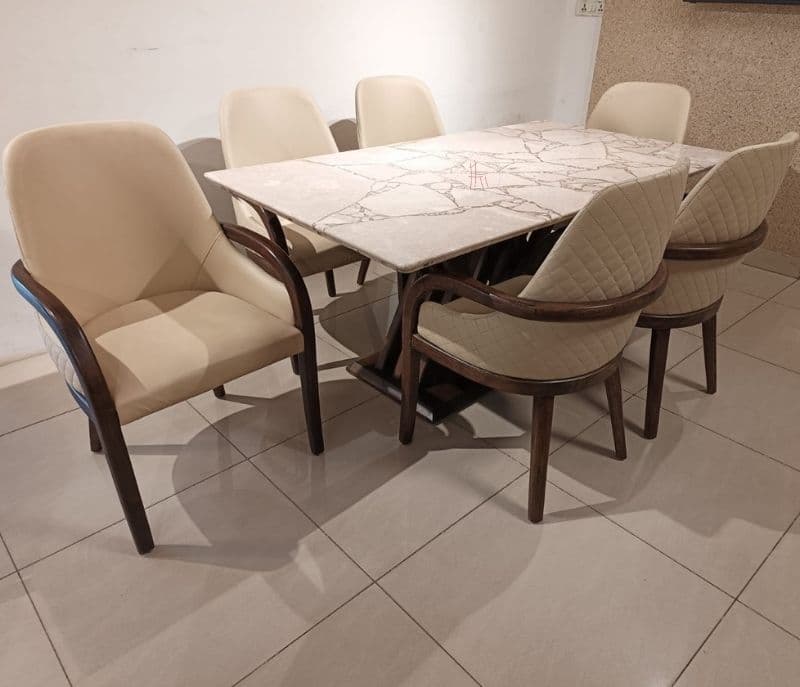 DT 33 -DC Ash 381 DT (KORA)