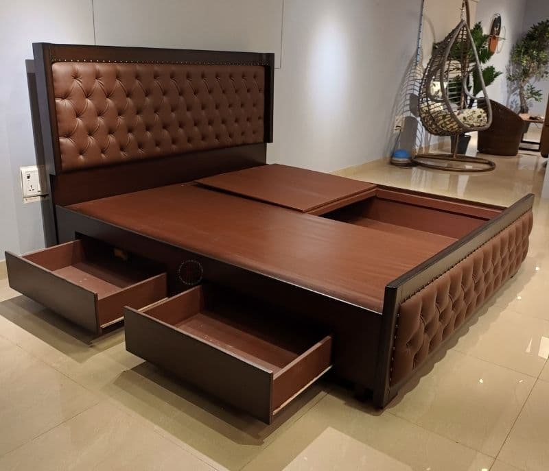 Image 10 for Chester Cot (WF)