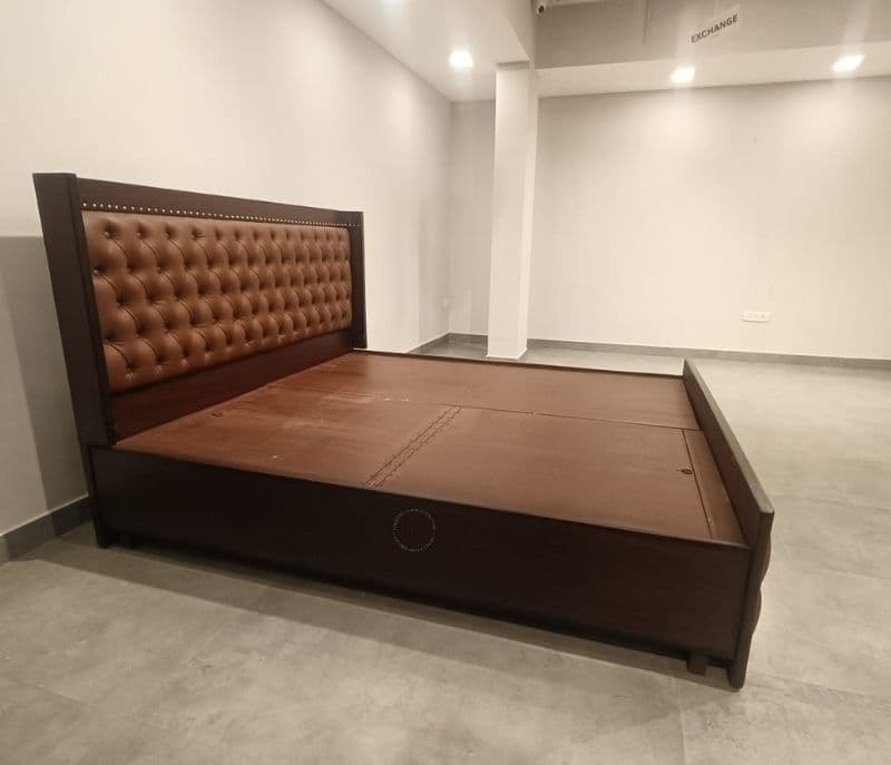 Image 5 for Chester Cot (EC)(BSK)(HYD)