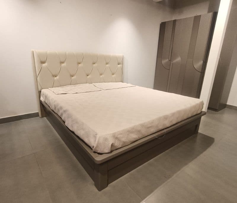 Image 3 for 21004 Cot (EC)