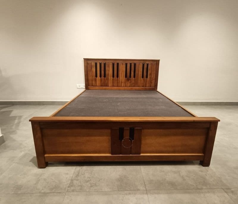 Image 4 for Piano Cot (EC)