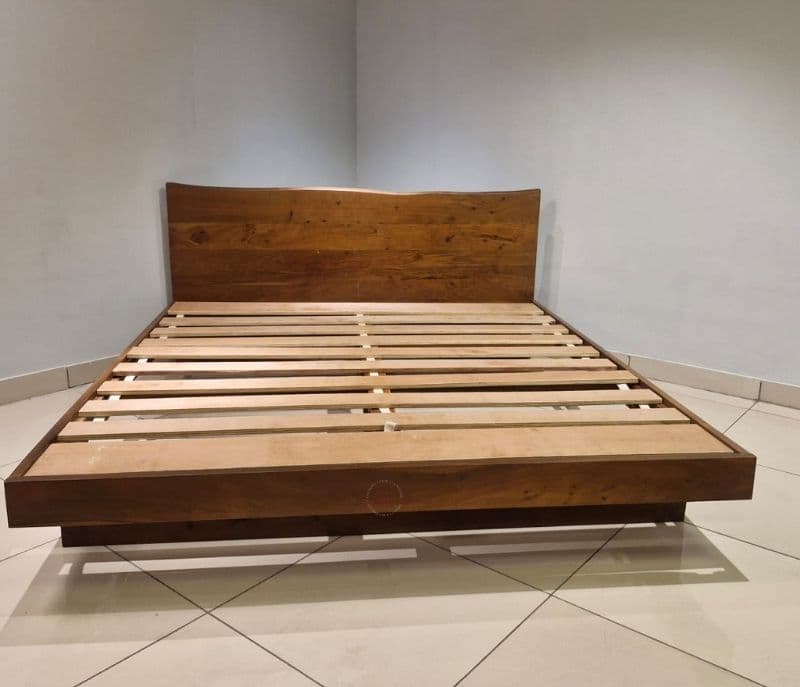 Image 4 for Live Edge Cot (WH)