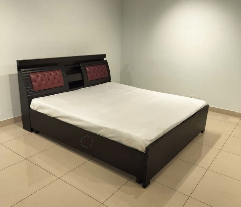 Image 3 for Bahubali Cot (BSK)