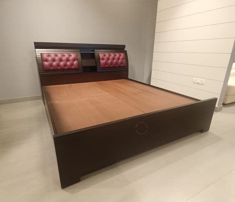 Image 3 for Bahubali Cot (EC)