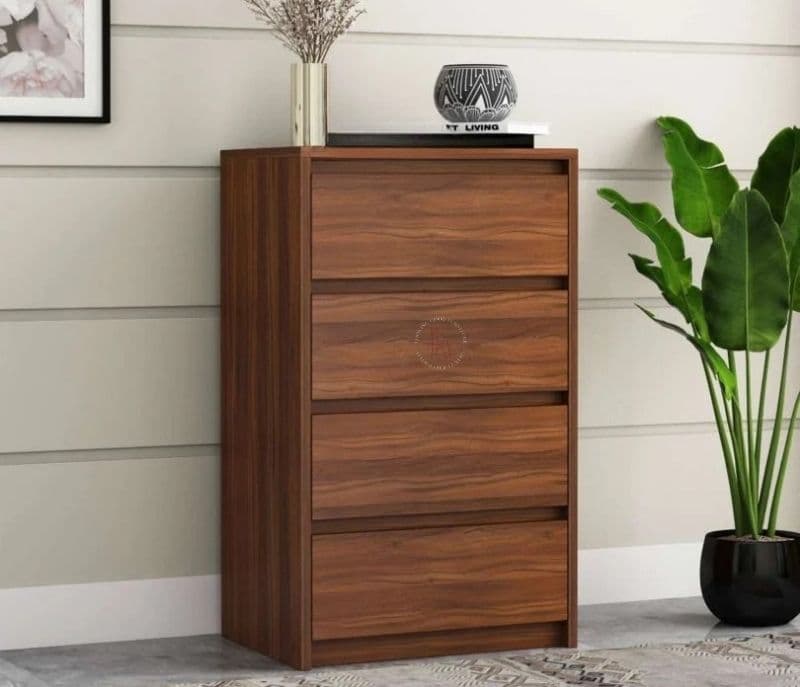 Kinsley 4-Drawer Wooden Chest Drawers