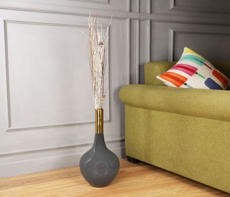 Xiomara Deidra Dim grey Brass Vase