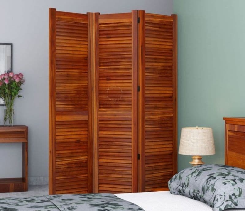 Stormi Vitra 3 Panel Room Partition (Honey Finish)