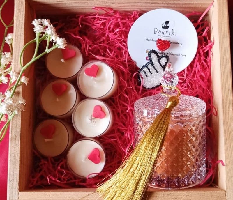 Image 3 for Cynthia Groovy Love Jar Scented Candles Gift Set of 3