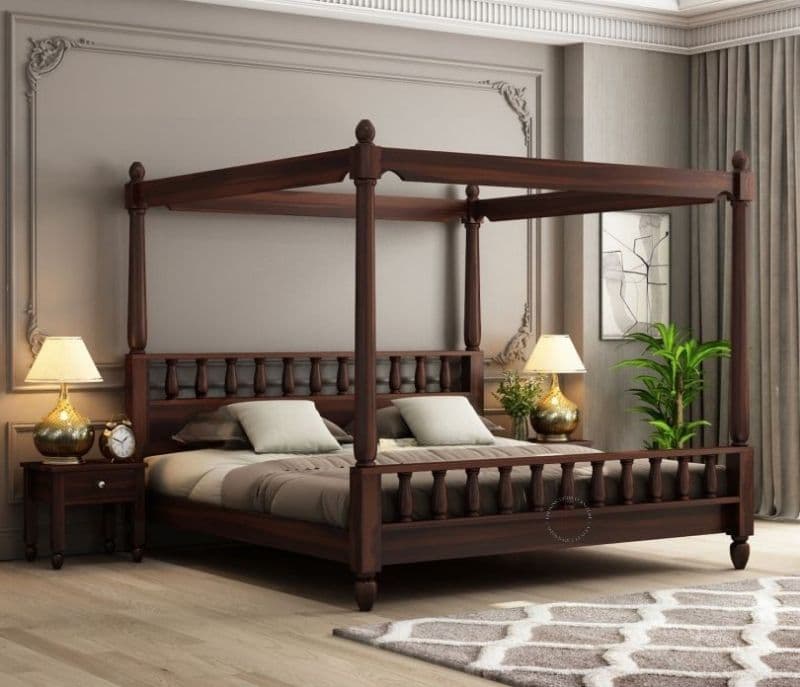 Zilda Poster Bed (Walnut Finish)