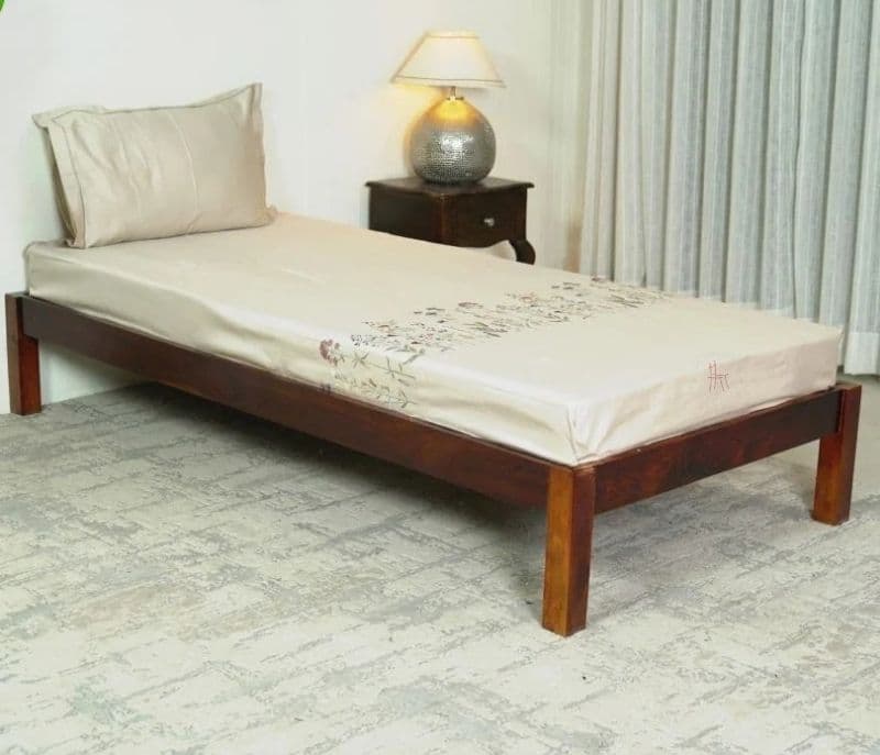 Image 2 for Catarina Cot (Honey Finish)