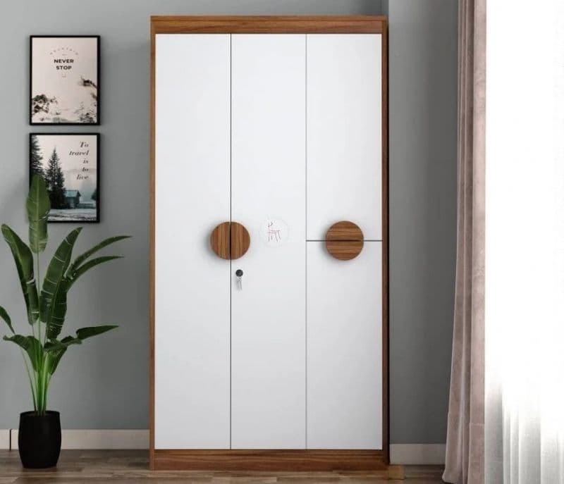 Image 2 for Everleigh Engineered Wood 3 Door Cupboard