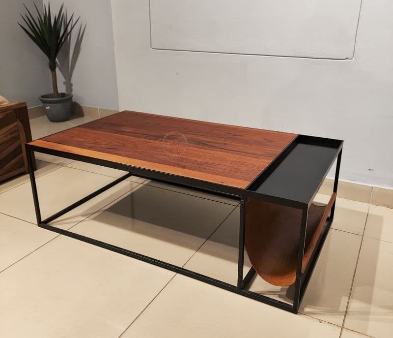 Leather C -Table CT (BTM)