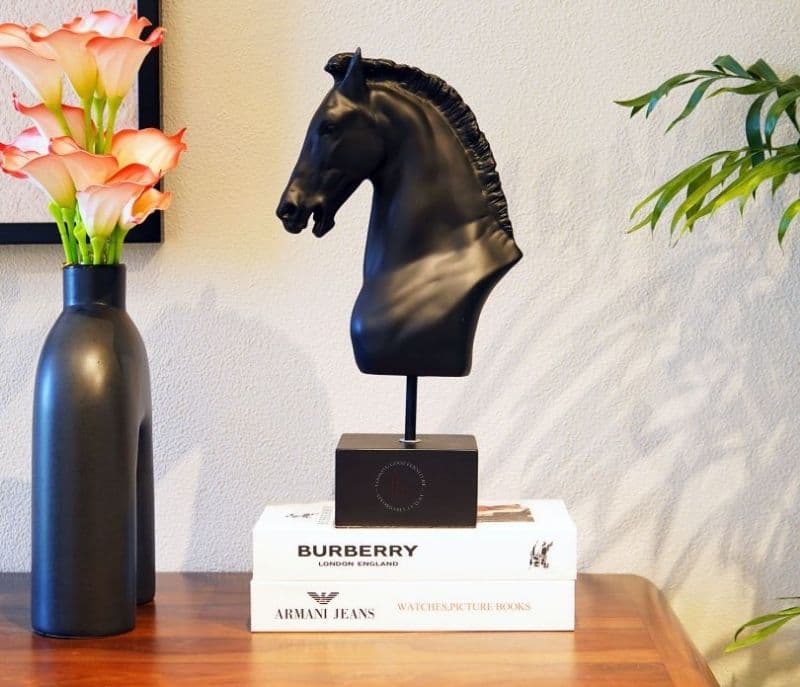 Image 3 for Alicia Horsilla Black Resin Figurine