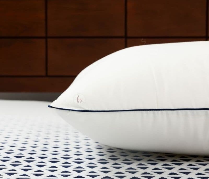 Image 4 for Hunter Micro-Peach Fabric Luxurious Feel With Contrast Piping Long Lasting Fluffiness