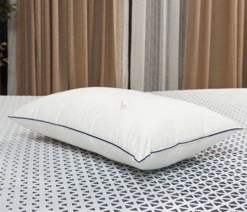 Image 3 for Hunter Micro-Peach Fabric Luxurious Feel With Contrast Piping Long Lasting Fluffiness