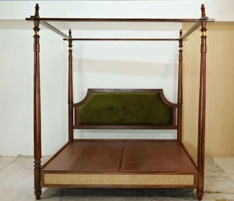 Image 6 for Xoana Poster Bed