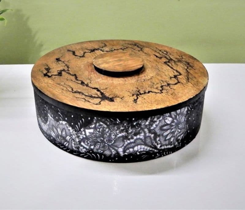 Image 2 for Black Wooden Printed Casserole