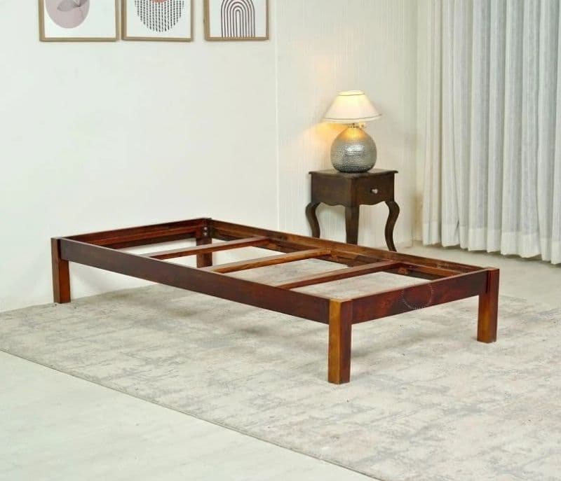 Image 11 for Catarina Cot (Honey Finish)