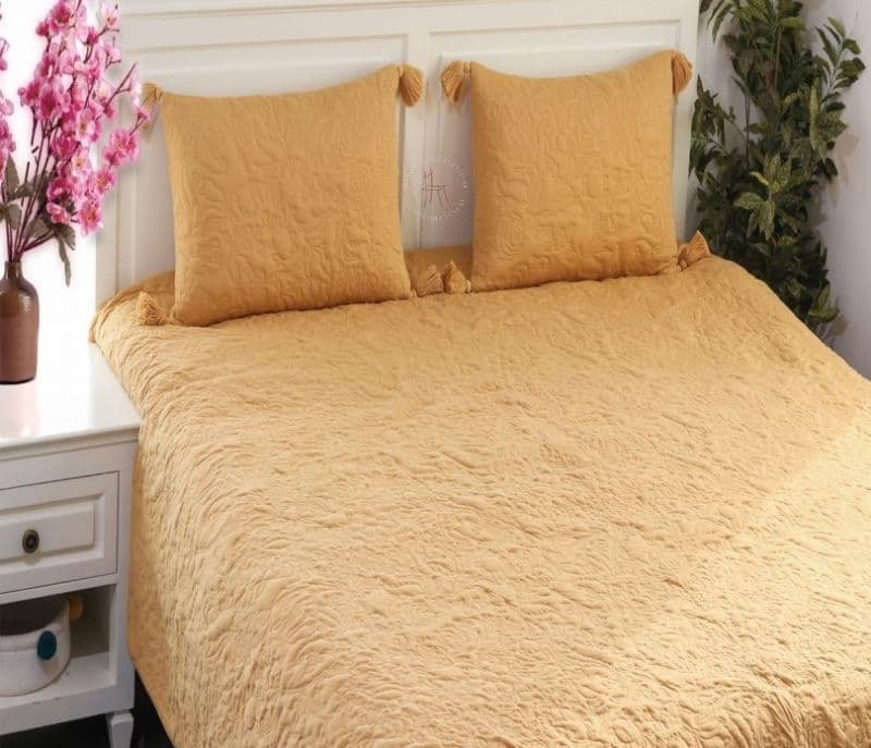 Image 2 for Helena Summer Beauty 100% Cotton Knitted King Size Bed Cover with 2 Pillow Cover Set