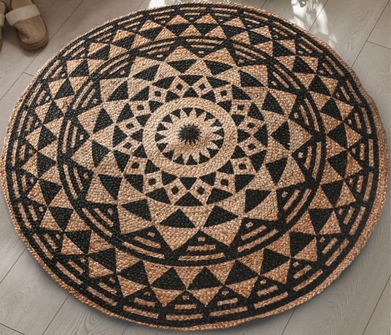 Adeline Black Geometric Pattern Hand Braided Round Jute Rug