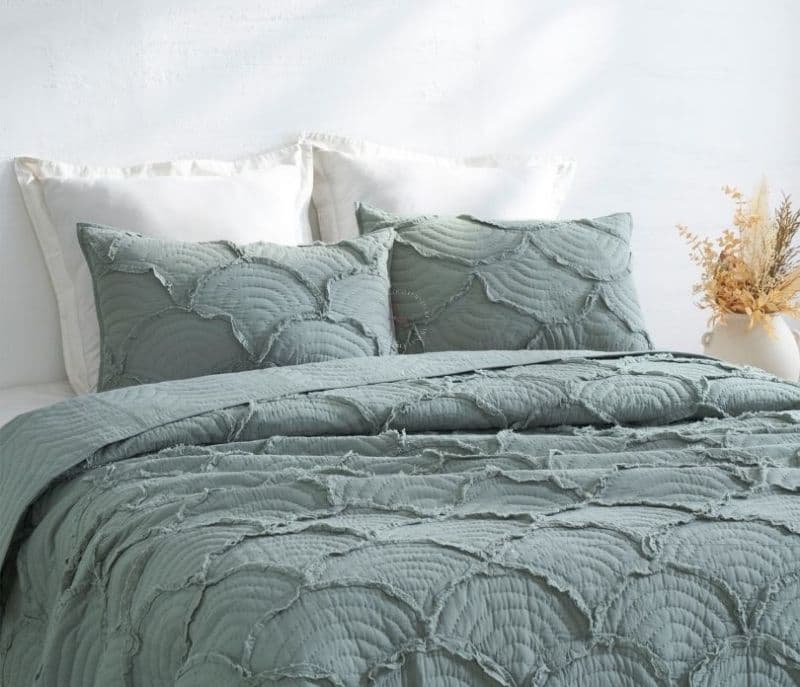 Image 2 for Aubree Handmade Bedding Set