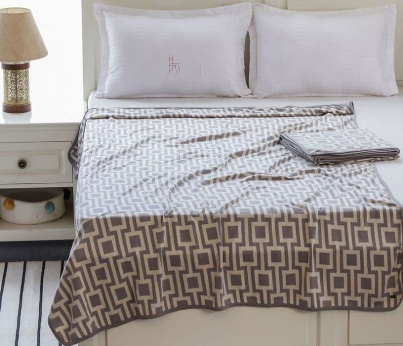 Dallas Box In Box 100% Cotton Knitted Single Bed AC Blanket- Set of 2