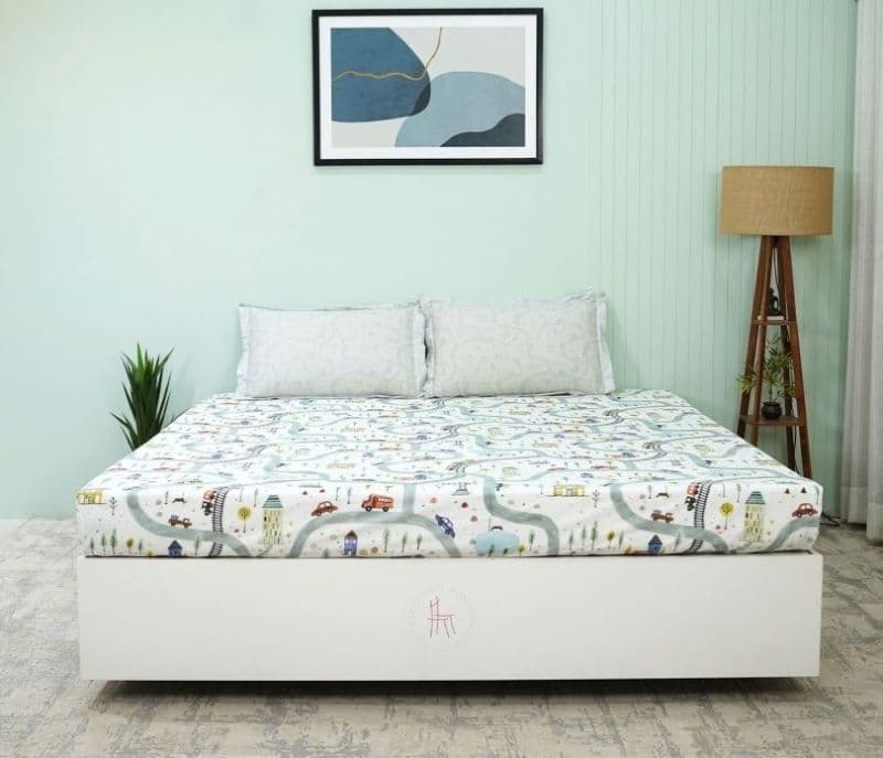 Harmoni Train And Town Flat Cotton Kids Bed Sheet King Size with 2 Pillow Covers